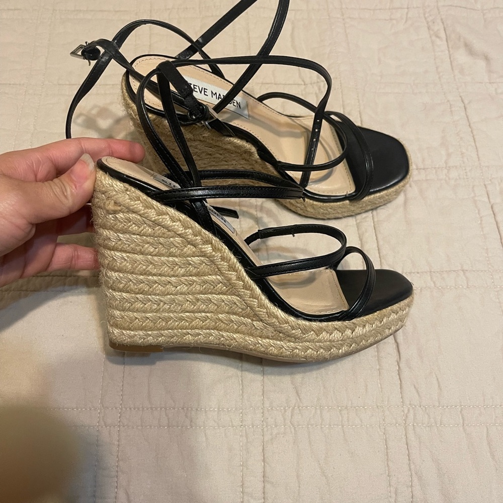 Steve madden espadrille sandals / wedges